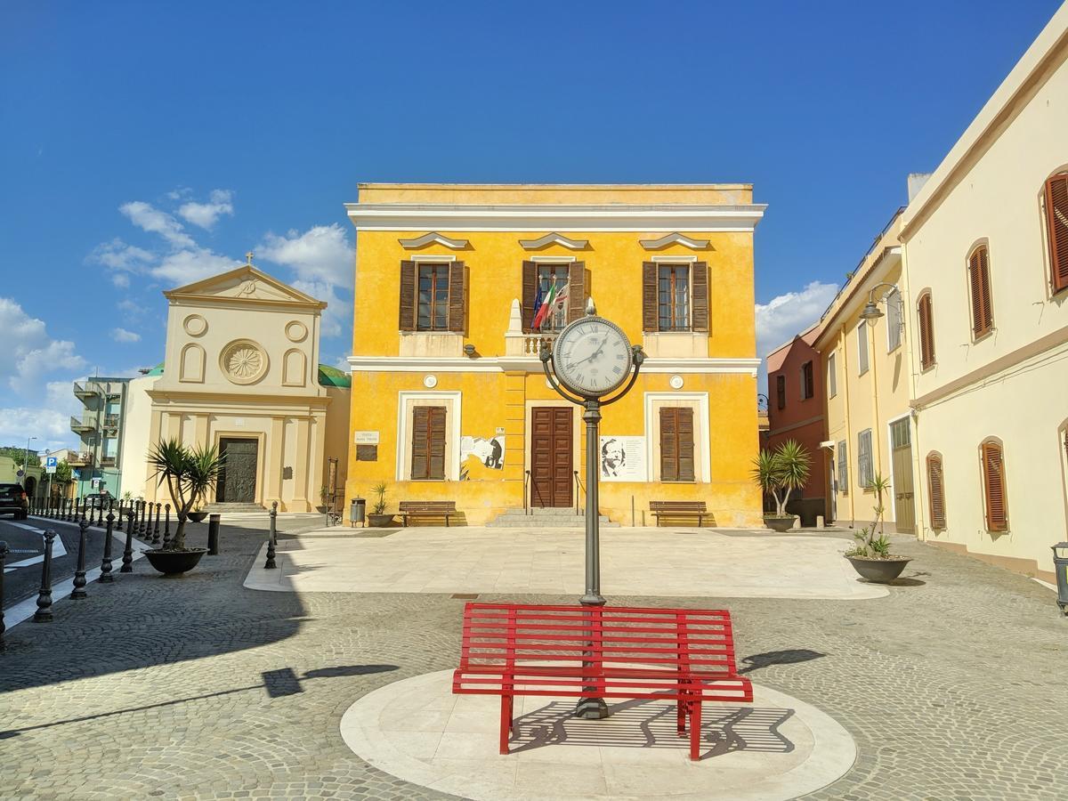Gottardo Bed and Breakfast Monserrato Esterno foto
