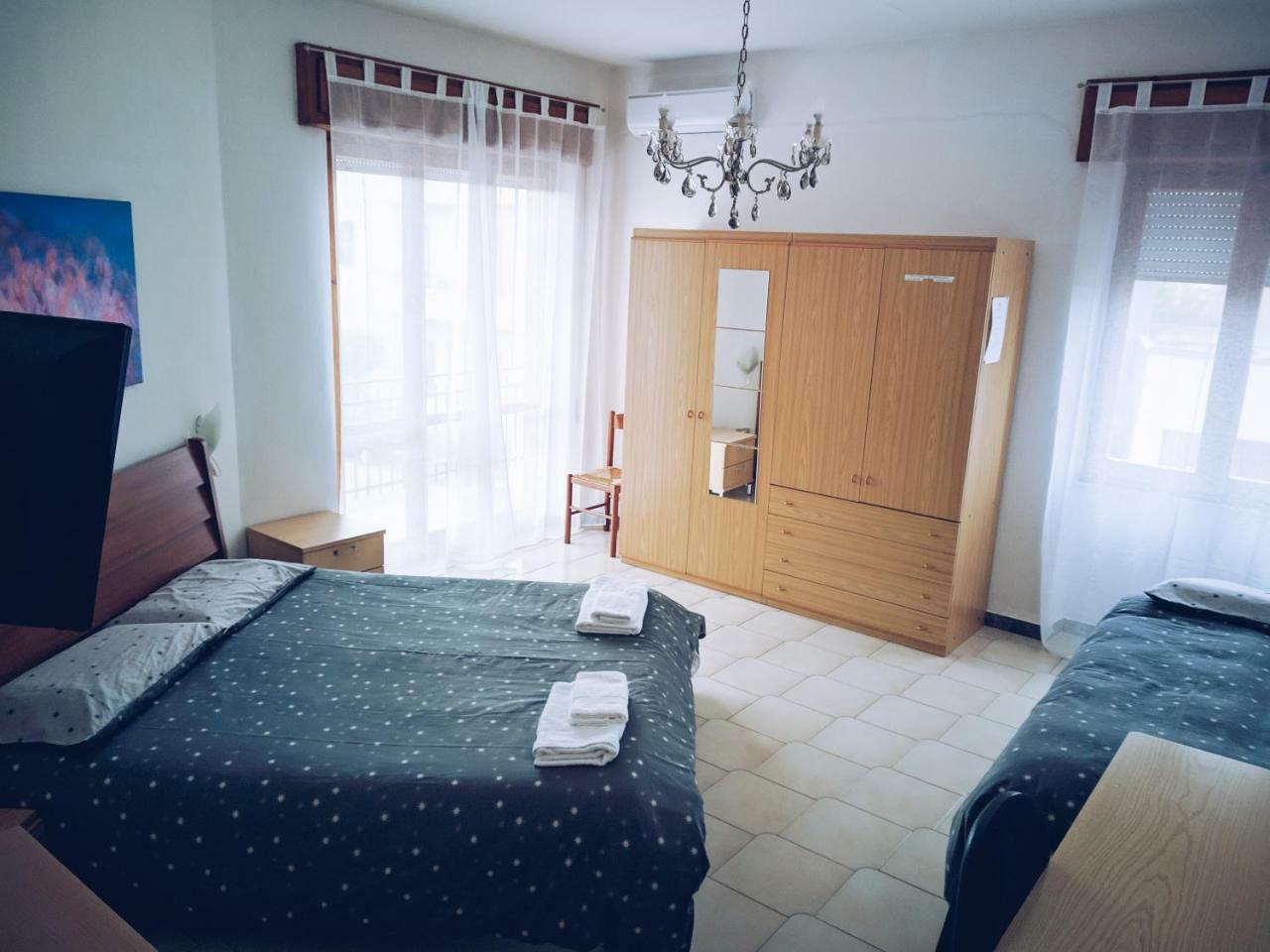 Gottardo Bed and Breakfast Monserrato Esterno foto