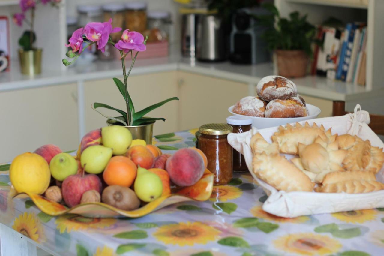 Gottardo Bed and Breakfast Monserrato Esterno foto